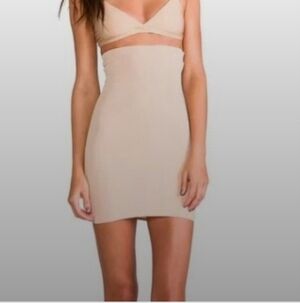 Spanx Lust Have High Waist Half Slip Built In Shorts Size XL